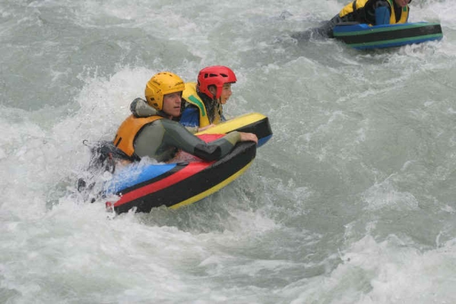  德兰斯河的水速下降 